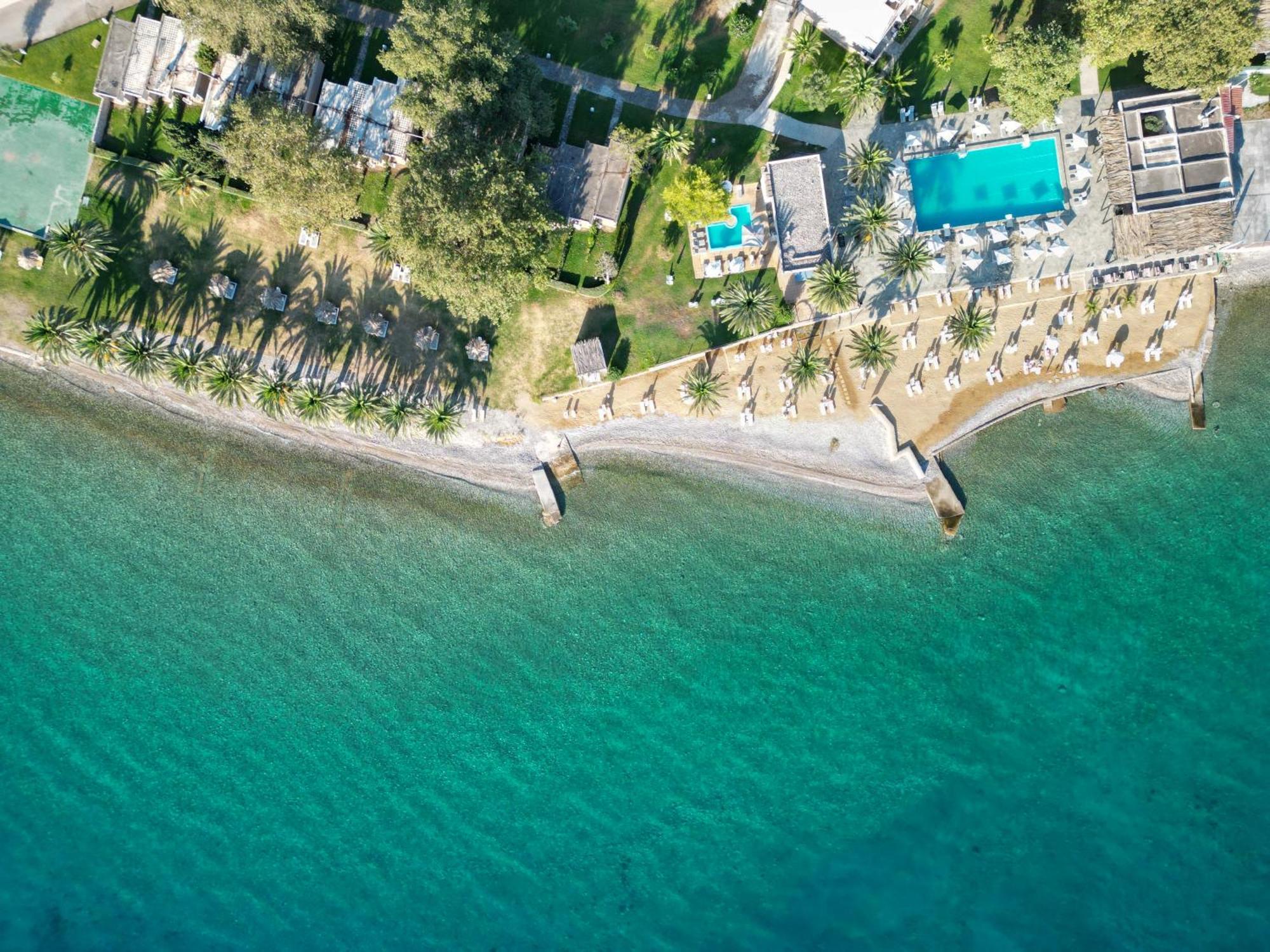 Long Beach Hotel & Resort Longos  Bagian luar foto